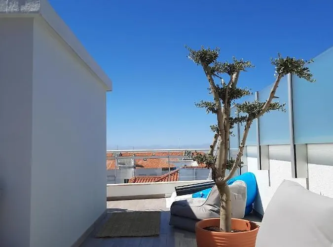 Apartamento Sitius 5b - New Seaview With Rooftop Terrace In Historical Centre Sitio Da Nazaré