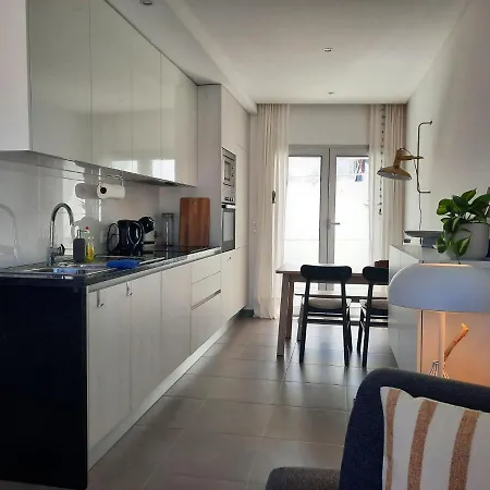 Sitius 5b - New Seaview With Rooftop Terrace In Historical Centre Sitio Da Apartment Nazare